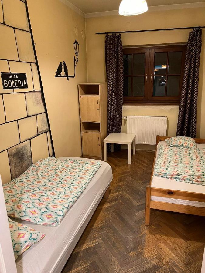 50 People Bis Apartment Cracovia Esterno foto
