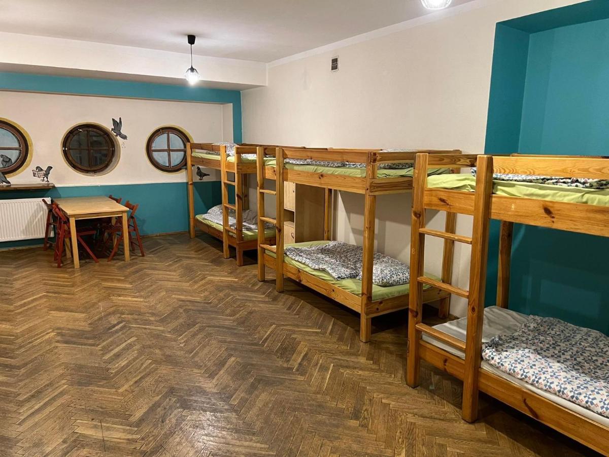 50 People Bis Apartment Cracovia Esterno foto