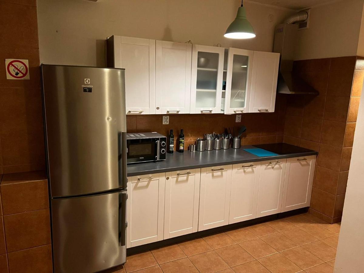 50 People Bis Apartment Cracovia Esterno foto